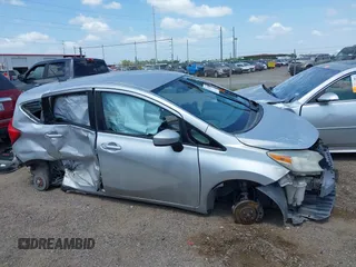 2016 Nissan Note S with VIN 3N1CE2CP2GL405392, listed as a IAAI auction lot 42484125 with Not provided miles and . Bid and sale history available at DreamBid. Image 13.