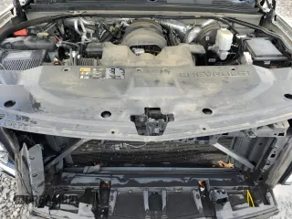 2015 Chevrolet Suburban LT z VIN 1GNSCJKC3FR652426, wystawiony jako Copart lot #60554405 z przebiegiem 200 570 mil mil oraz Szkoda całkowita • Salvage title. Historia ofert i sprzedaży dostępna na DreamBid. Obrazek 12.