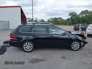 2013 Volkswagen Jetta SportWagen SE with VIN 3VWPX7AJ4DM655174, listed as a IAAI auction lot 42072632 with 65,899 mi miles. Bid and sale history available at carsss.com. Image 12.
