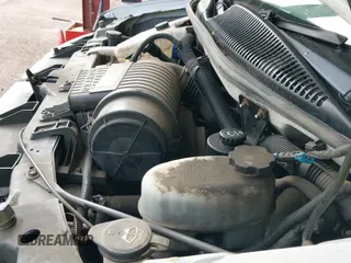 2008 Chevrolet Express Passenger с VIN 1GAHG35K481202512, выставлен на аукционе IAAI как лот 42389496 с пробегом 125 488 миль миль и . История ставок и продаж доступна на DreamBid. Изображение 12.