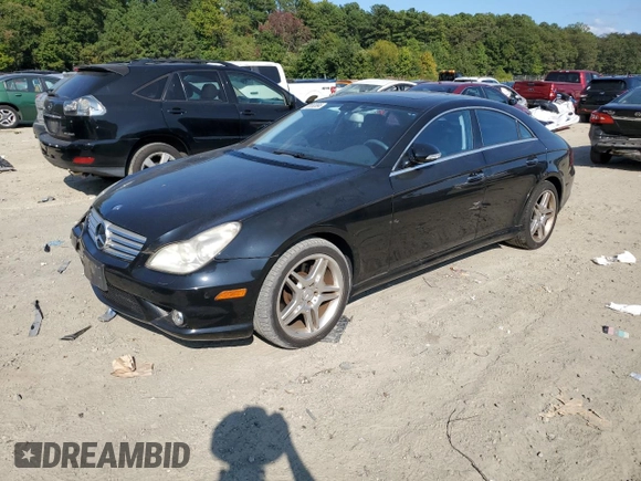 2007 Mercedes-Benz CLS 550 with VIN WDDDJ72X97A107205, listed as a Copart auction lot 70282894 with 69,433 mi miles and Salvage Title. Bid and sale history available at DreamBid. Image 1.