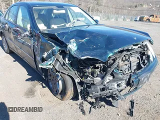 2006 Mercedes-Benz E 350 with VIN WDBUF87J26X187883, listed as a IAAI auction lot 41832453 with 194,619 mi miles and . Bid and sale history available at carsss.com. Image 6.