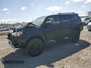 2019 Toyota 4Runner SR5 с VIN JTEBU5JR4K5625901, выставлен на аукционе Copart как лот 54097285 с пробегом 133 746 миль миль и Списание • Salvage title. История ставок и продаж доступна на DreamBid. Изображение 1.