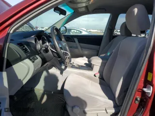 2009 Toyota Highlander with VIN JTEDS41A392087397, listed as a Copart auction lot 84896794 with 141,120 mi miles and Salvage Title. Bid and sale history available at carsss.com. Image 7.