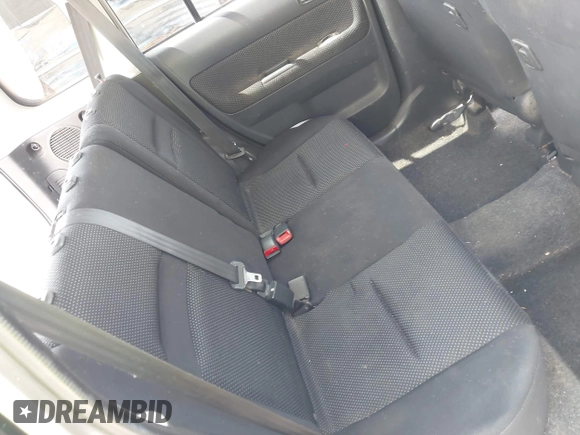 2005 Scion xB z VIN JTLKT324150221300, wystawiony jako IAAI lot #42367179 z przebiegiem 131 368 mil mil oraz . Historia ofert i sprzedaży dostępna na DreamBid. Obrazek 8.