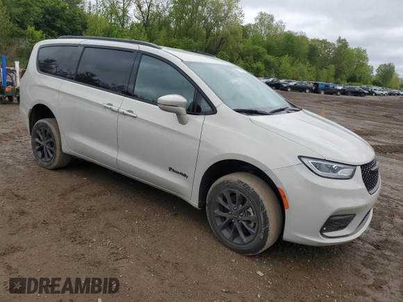 2021 Chrysler Pacifica Touring L z VIN 2C4RC1BG9MR578138, wystawiony jako Copart lot #57990915 z przebiegiem 25 586 mil mil oraz Czysty tytuł • Clean title. Historia ofert i sprzedaży dostępna na DreamBid. Obrazek 4.