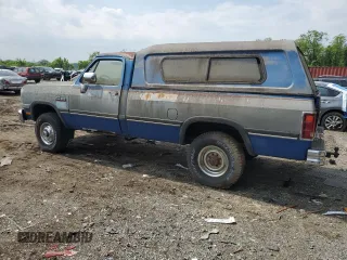 1991 Dodge D/W 250 z VIN 1B7KM26C5MS319916, wystawiony jako Copart lot #57512115 z przebiegiem 77 179 mil mil oraz Tytuł czysty. Historia ofert i sprzedaży dostępna na DreamBid. Obrazek 2.