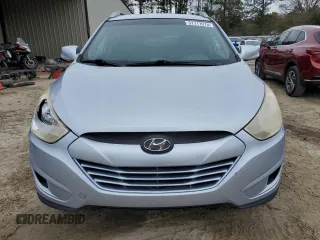 2011 Hyundai Tucson Limited with VIN KM8JUCAC8BU196358, listed as a Copart auction lot 51111975 with 200,439 mi miles and Salvage Title. Bid and sale history available at DreamBid. Image 5.