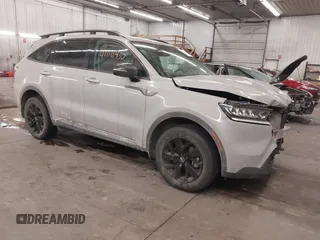 2022 Kia Sorento X-Line S with VIN 5XYRLDLC5NG117800, listed as a IAAI auction lot 41611432 with 25,914 mi miles. Bid and sale history available at carsss.com. Image 1.