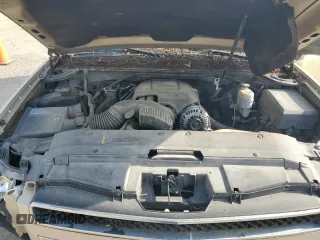 2010 Chevrolet Tahoe LS with VIN 1GNUCAE07AR171632, listed as a Copart auction lot 57562445 with Not provided miles and Clean title. Bid and sale history available at DreamBid. Image 14.