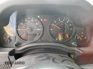2008 Jeep Wrangler X with VIN 1J4FA24188L503687, listed as a Copart auction lot 61810715 with 117,489 mi miles and Salvage title. Bid and sale history available at DreamBid. Image 9.