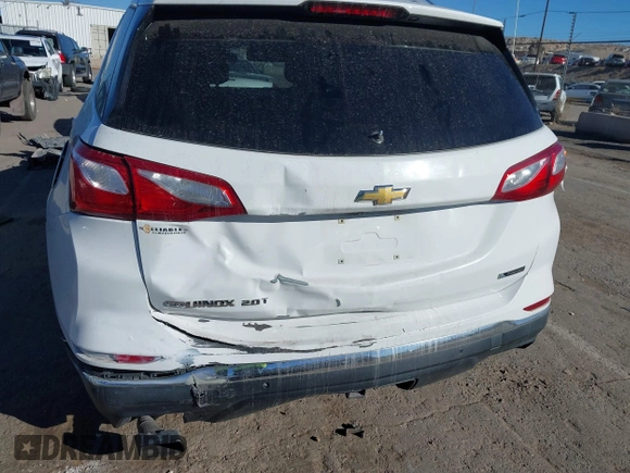 2018 Chevrolet Equinox Premier with VIN 3GNAXNEX3JS605358, listed as a IAAI auction lot 41291177 with 116,789 mi miles. Bid and sale history available at carsss.com. Image 6.