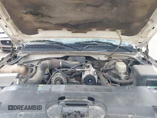 2005 Chevrolet Silverado 1500 Work Truck с VIN 1GCEC19X05Z161325, выставлен на аукционе IAAI как лот 40383750 с пробегом 174 036 миль миль и . История ставок и продаж доступна на DreamBid. Изображение 10.