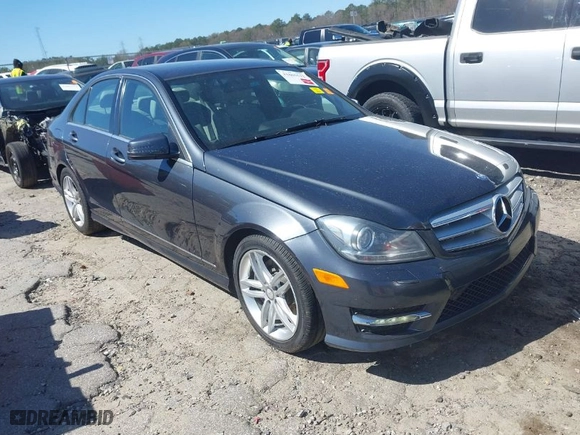 2013 Mercedes-Benz C-Class C 300 Sport with VIN WDDGF8AB3DG122480, listed as a IAAI auction lot 41805512 with 118,841 mi miles. Bid and sale history available at carsss.com. Image 1.