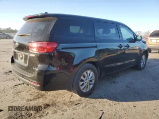2021 Kia Sedona LX with VIN KNDMB5C12M6668527, listed as a Copart auction lot 84026154 with 165,585 mi miles and Salvage Title. Bid and sale history available at carsss.com. Image 3.