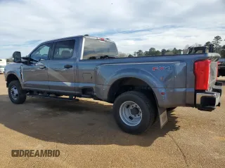 2024 Ford F-350 XL with VIN 1FT8W3DT7REE03092, listed as a Copart auction lot 47180275 with 22,381 mi miles and Clean title. Bid and sale history available at DreamBid. Image 2.