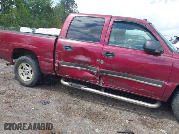 2005 Chevrolet Silverado 1500 LS z VIN 2GCEC13T651394768, wystawiony jako IAAI lot #41941443 z przebiegiem 371 563 mil mil oraz . Historia ofert i sprzedaży dostępna na DreamBid. Obrazek 6.
