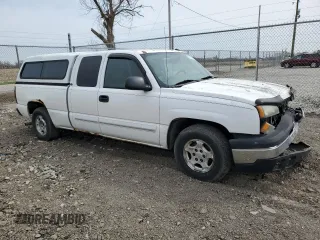 2004 Chevrolet Silverado 1500 LS with VIN 2GCEC19T041155853, listed as a Copart auction lot 51508005 with 193,567 mi miles and Salvage Title. Bid and sale history available at DreamBid. Image 4.