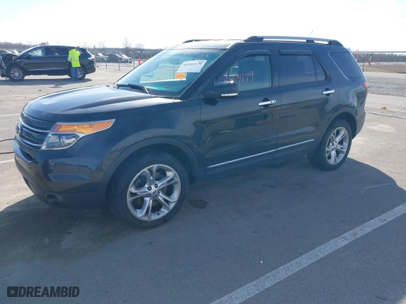 2014 Ford Explorer Limited with VIN 1FM5K8F83EGC24711, listed as a IAAI auction lot 41844179 with 164,249 mi miles. Bid and sale history available at carsss.com. Image 17.