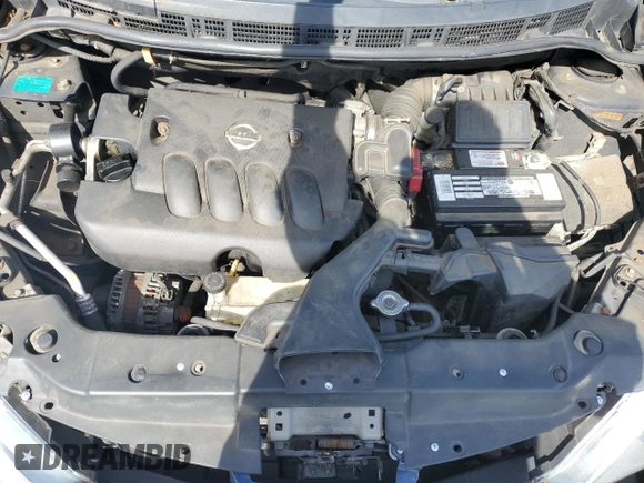 2008 Nissan Versa S z VIN 3N1BC13E58L353736, wystawiony jako Copart lot #57838105 z przebiegiem 131 105 mil mil oraz Szkoda całkowita • Salvage title. Historia ofert i sprzedaży dostępna na DreamBid. Obrazek 11.