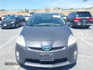 2011 Toyota Prius I with VIN JTDKN3DU5B0250166, listed as a IAAI auction lot 41984071 with 263,991 mi miles. Bid and sale history available at carsss.com. Image 12.