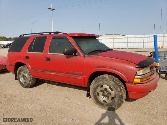 2003 Chevrolet Blazer LS with VIN 1GNDT13X83K135413, listed as a Copart auction lot 71185894 with 0 mi miles and Salvage Title. Bid and sale history available at carsss.com. Image 4.
