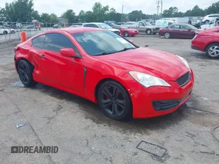 2011 Hyundai Genesis Coupe z VIN KMHHT6KD5BU060618, wystawiony jako IAAI lot #42692857 z przebiegiem 131 540 mil mil oraz . Historia ofert i sprzedaży dostępna na DreamBid. Obrazek 1.