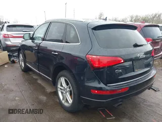 2017 Audi Q5 Premium Plus z VIN WA1L2AFP2HA026083, wystawiony jako IAAI lot #41863482 z przebiegiem 131 384 mil mil oraz . Historia ofert i sprzedaży dostępna na DreamBid. Obrazek 3.