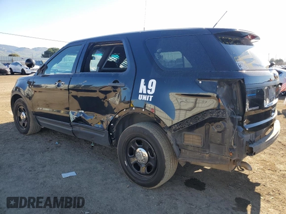 2013 Ford Utility Police Interceptor with VIN 1FM5K8AR3DGB63858, listed as a Copart auction lot 42256695 with 162,636 mi miles and Salvage Title. Bid and sale history available at carsss.com. Image 2.