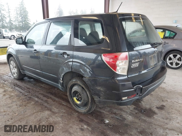 2013 Subaru Forester 2.5X with VIN JF2SHBAC0DH435177, listed as a IAAI auction lot 41264251 with 176,056 mi miles. Bid and sale history available at carsss.com. Image 3.