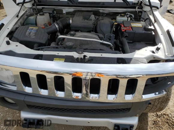 2008 Hummer H3 SUV Luxury with VIN 5GTEN13E888140825, listed as a Copart auction lot 44379165 with 125,394 mi miles and Salvage Title. Bid and sale history available at carsss.com. Image 12.