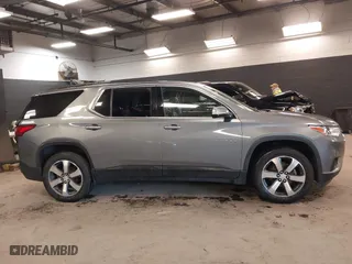 2019 Chevrolet Traverse LT Leather with VIN 1GNEVHKW6KJ318541, listed as a IAAI auction lot 41265457 with 70,039 mi miles. Bid and sale history available at carsss.com. Image 13.