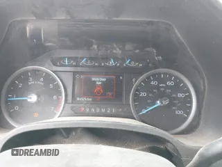 2022 Ford F-250 XL z VIN 1FT7W2B65NED00802, wystawiony jako IAAI lot #41676780 z przebiegiem 164 529 mil mil oraz . Historia ofert i sprzedaży dostępna na DreamBid. Obrazek 7.