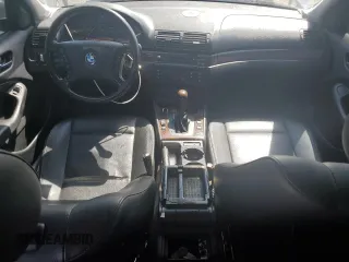 2005 BMW 3 Series 325i with VIN WBAET37445NJ84826, listed as a Copart auction lot 66812854 with 173,675 mi miles and Clean Title. Bid and sale history available at carsss.com. Image 8.