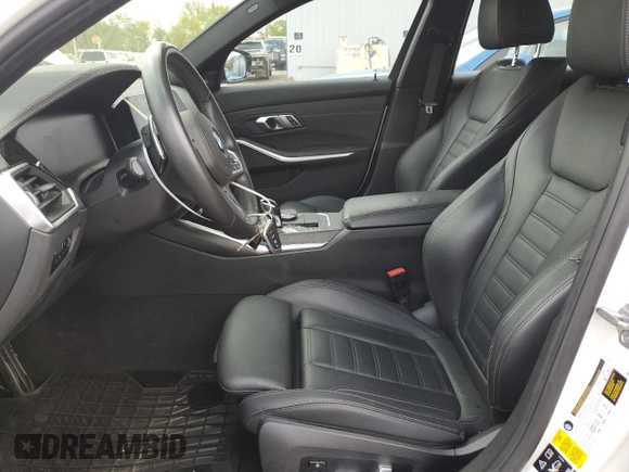 2020 BMW 3 Series M340i xDrive with VIN WBA5U9C01LA380102, listed as a Copart auction lot 50510943 with 42,942 mi miles and . Bid and sale history available at DreamBid. Image 7.