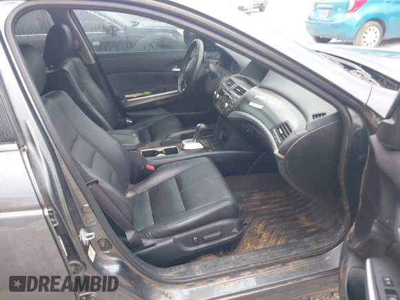 2013 Honda Crosstour EX-L z VIN 5J6TF1H56DL002352, wystawiony jako IAAI lot #42303791 z przebiegiem 178 443 mil mil oraz . Historia ofert i sprzedaży dostępna na DreamBid. Obrazek 5.