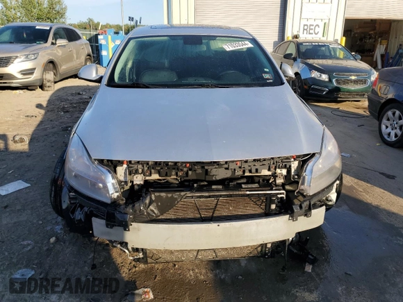 2011 Buick Regal CXL Turbo TO3 with VIN W04GX5GV2B1061818, listed as a Copart auction lot 71033544 with 139,619 mi miles and Salvage Title. Bid and sale history available at carsss.com. Image 5.