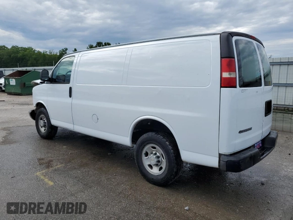 2008 Chevrolet Express Cargo with VIN 1GCGG25C781137094, listed as a Copart auction lot 56494395 with 100,037 mi miles and Salvage title. Bid and sale history available at DreamBid. Image 2.