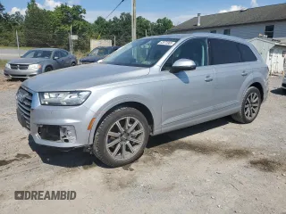 2017 Audi Q7 Premium Plus with VIN WA1LAAF76HD019543, listed as a Copart auction lot 63573905 with 121,657 mi miles and Salvage title. Bid and sale history available at DreamBid. Image 1.