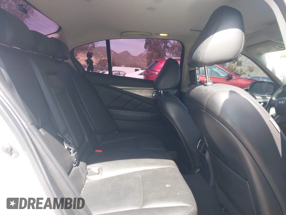2016 Infiniti Q50 3.0t Premium with VIN JN1EV7AP5GM304586, listed as a IAAI auction lot 41841233 with 103,051 mi miles. Bid and sale history available at carsss.com. Image 8.