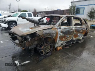 2023 Hyundai Palisade Limited z VIN KM8R54GE4PU639921, wystawiony jako Copart lot #44269785 z przebiegiem Nie podano mil oraz Nie do naprawy • Non repairable. Historia ofert i sprzedaży dostępna na DreamBid. Obrazek 1.