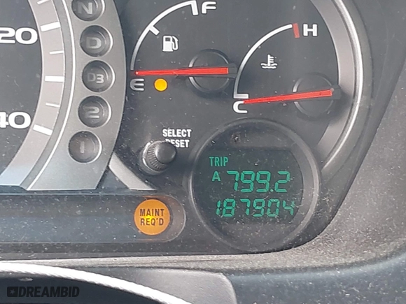 2005 Honda Pilot EX-L with NAVI with VIN 2HKYF18755H552502, listed as a IAAI auction lot 41921122 with 187,904 mi miles. Bid and sale history available at carsss.com. Image 15.