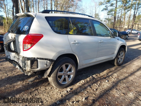 2008 Toyota RAV4 Ltd with VIN JTMZD31V285115124, listed as a IAAI auction lot 41769176 with 125,323 mi miles. Bid and sale history available at carsss.com. Image 4.