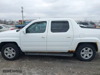 2008 Honda Ridgeline RTS with VIN 2HJYK16488H529857, listed as a IAAI auction lot 41991405 with 183,093 mi miles. Bid and sale history available at carsss.com. Image 14.