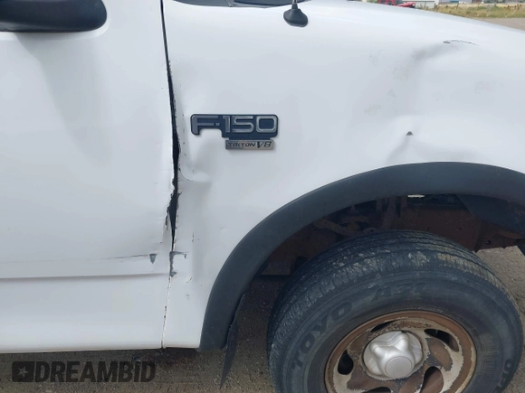 2000 Ford F-150 XL с VIN 1FTRF18W8YKB11836, выставлен на аукционе IAAI как лот 42728813 с пробегом Не указан миль и . История ставок и продаж доступна на DreamBid. Изображение 15.