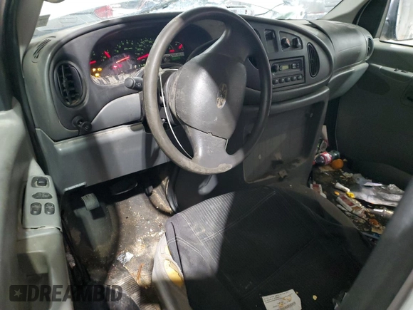 2007 Ford Econoline Cargo Commercial with VIN 1FTNE24LX7DA39592, listed as a Copart auction lot 43045895 with 133,537 mi miles and Salvage title. Bid and sale history available at DreamBid. Image 8.