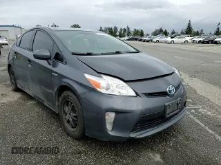 2013 Toyota Prius One with VIN JTDKN3DU2D1682338, listed as a Copart auction lot 48768435 with 152,401 mi miles and Salvage Title. Bid and sale history available at DreamBid. Image 10.