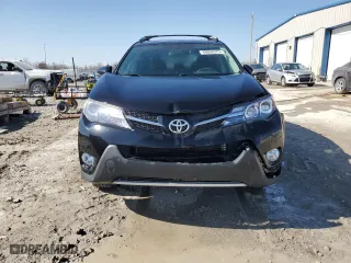 2014 Toyota RAV4 XLE with VIN 2T3WFREV2EW102534, listed as a Copart auction lot 48868575 with 96,514 mi miles and Salvage Title. Bid and sale history available at carsss.com. Image 5.