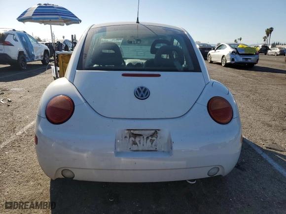 1999 Volkswagen New Beetle GLS with VIN 3VWCA21C6XM406433, listed as a Copart auction lot 46866815 with 64,045 mi miles and Clean Title. Bid and sale history available at carsss.com. Image 6.