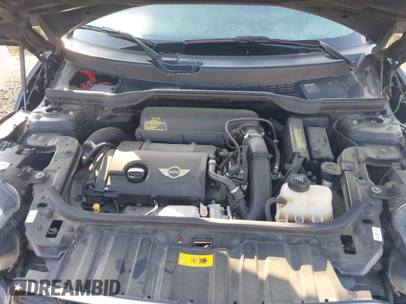2012 MINI Countryman S with VIN WMWZC5C58CWL55953, listed as a IAAI auction lot 42499646 with 130,961 mi miles and . Bid and sale history available at DreamBid. Image 10.